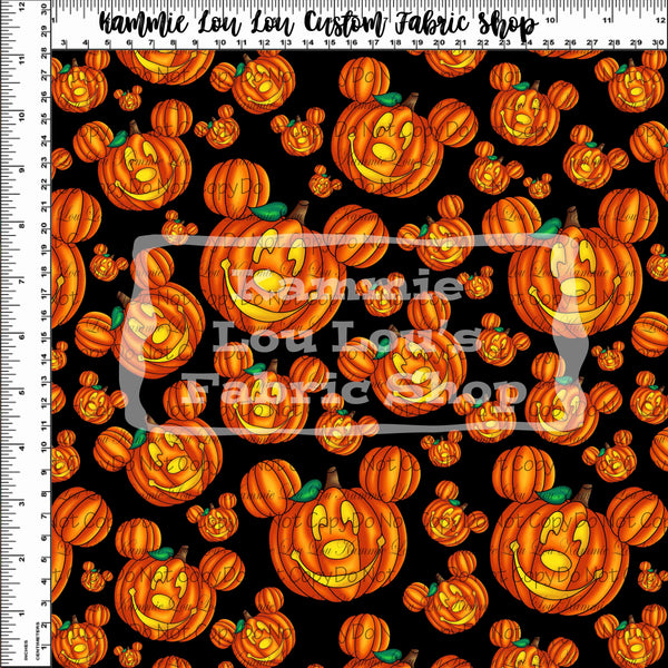 R118 Retail:  - Not So Haunted Halloween - Pumpkin Toss - Regular Scale - Black